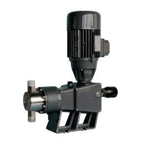 POMPE DOSEUSE MOTORISÉE SÉRIE P ( PVC / AISI )